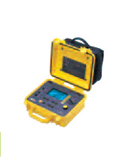 DIGITAL INSULATION TESTER "CHAUVIN" model C.A. 6543 DIGITAL INSULATION TESTER "CHAUVIN" model C.A. 6543